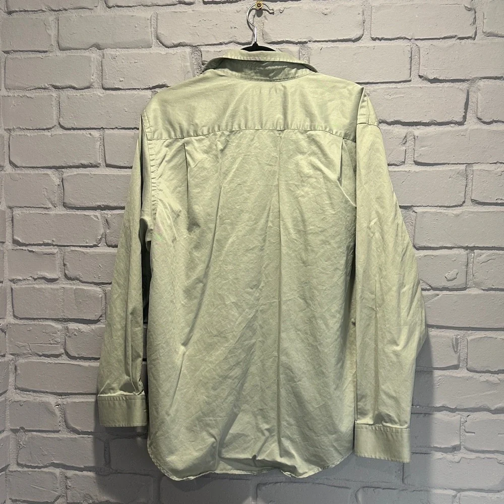NWOT BANANA REPUBLIC Men's Light Green Button-Up Shirt size L